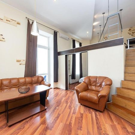 Comfortable Apartment On Mikhaylovskiy Lane Kiev Eksteriør billede