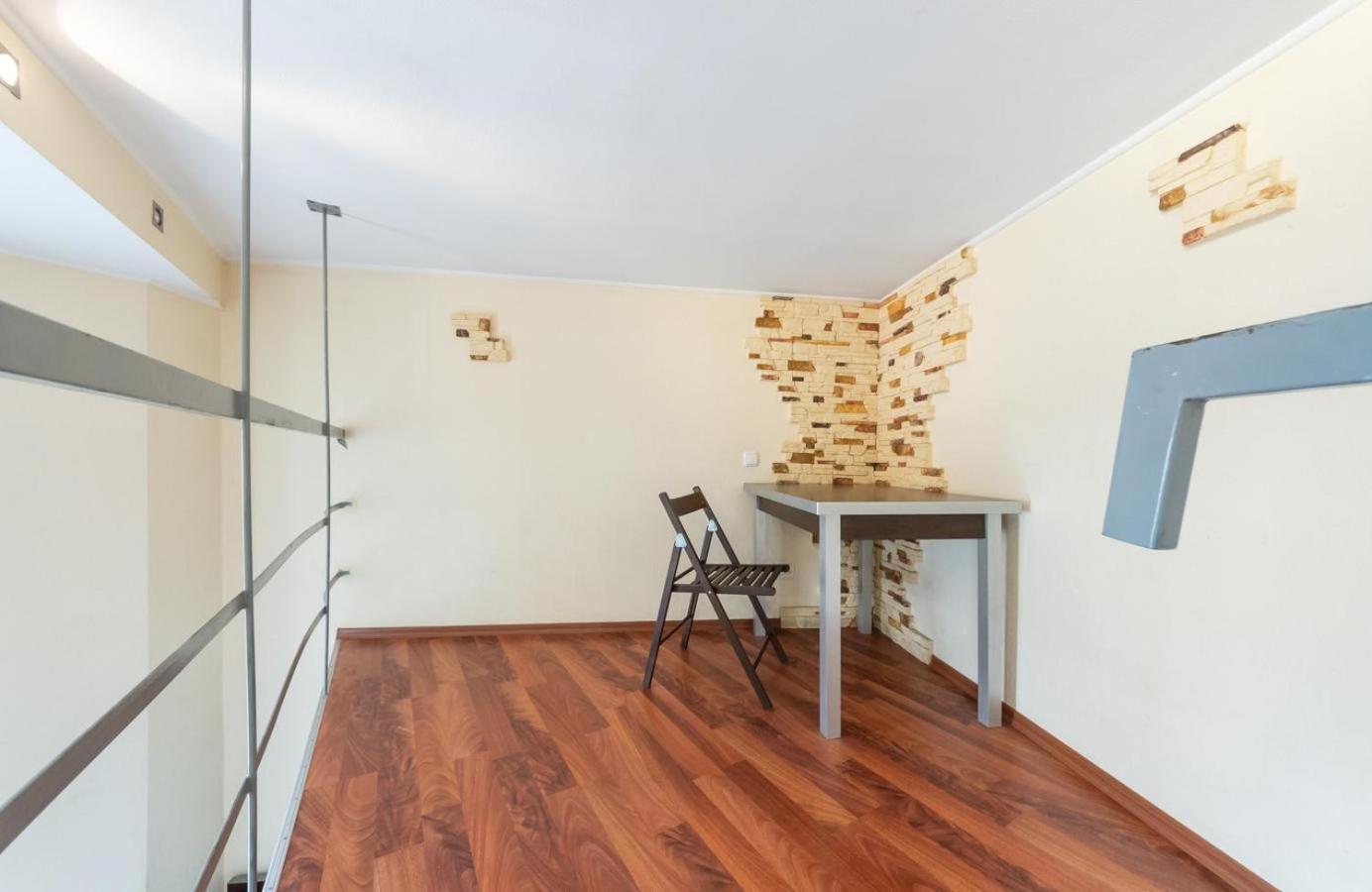 Comfortable Apartment On Mikhaylovskiy Lane Kiev Eksteriør billede